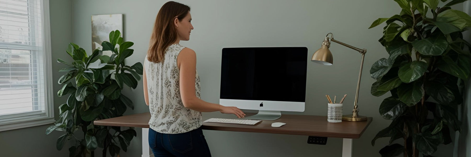 How Long Should You Stand at a Standing Desk? - Banner Image