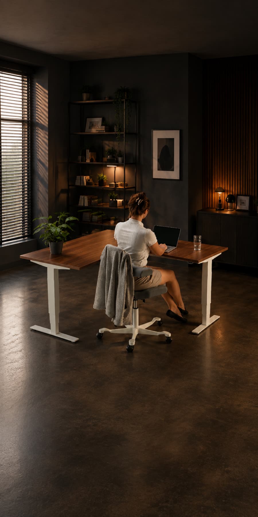 Walnut Standing Desks Mobile Banner Image